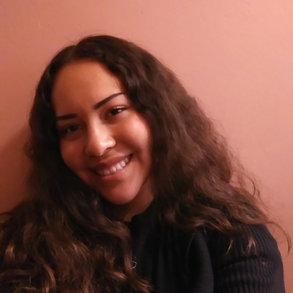 Meet your Posher, Daniela